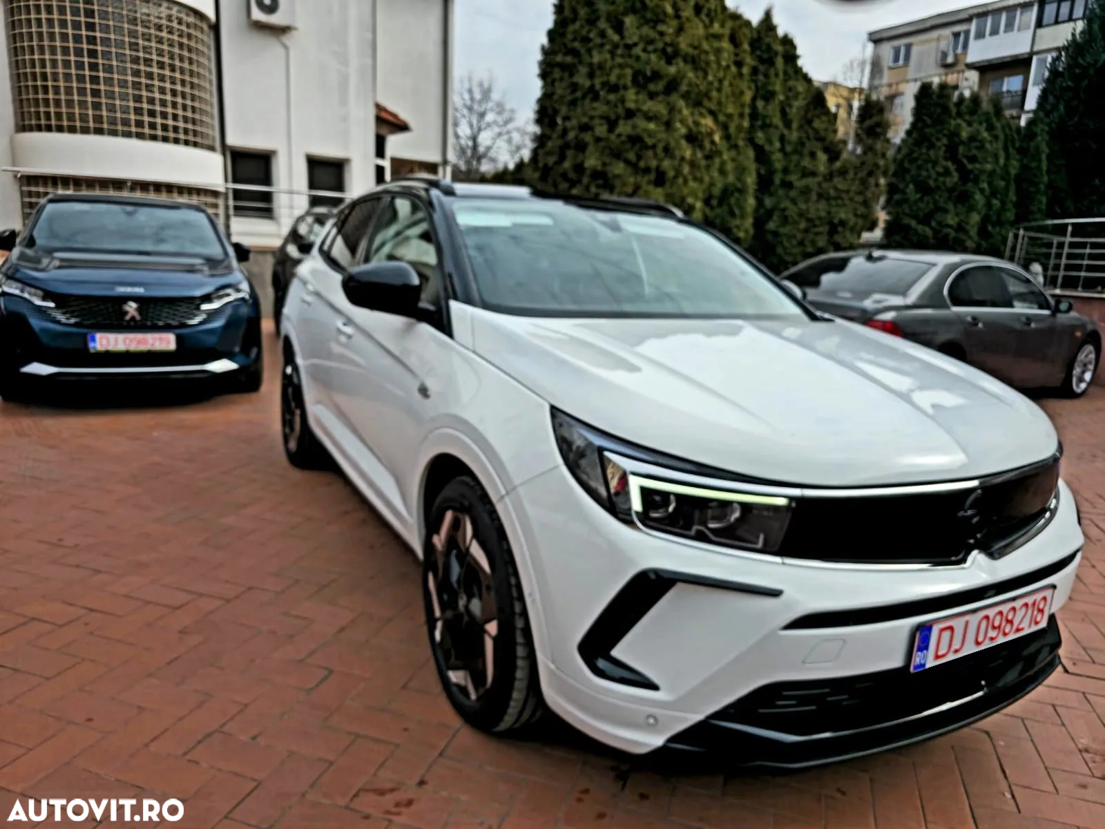 Opel Grandland Plug-in-Hybrid 1.6 DI Automatik GSe - 3