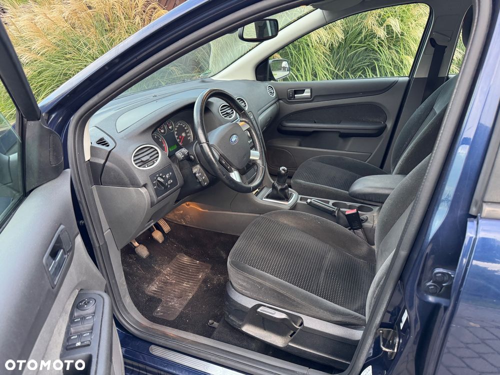 Ford Focus - 13