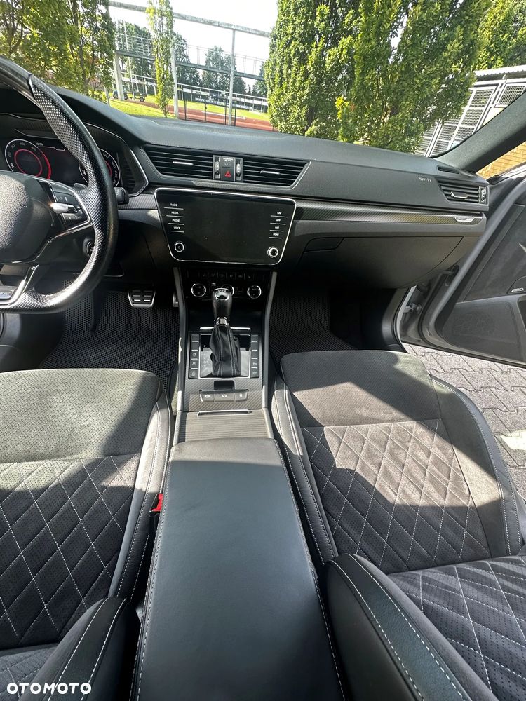 Skoda Superb 2.0 TDI SCR Sportline DSG - 15