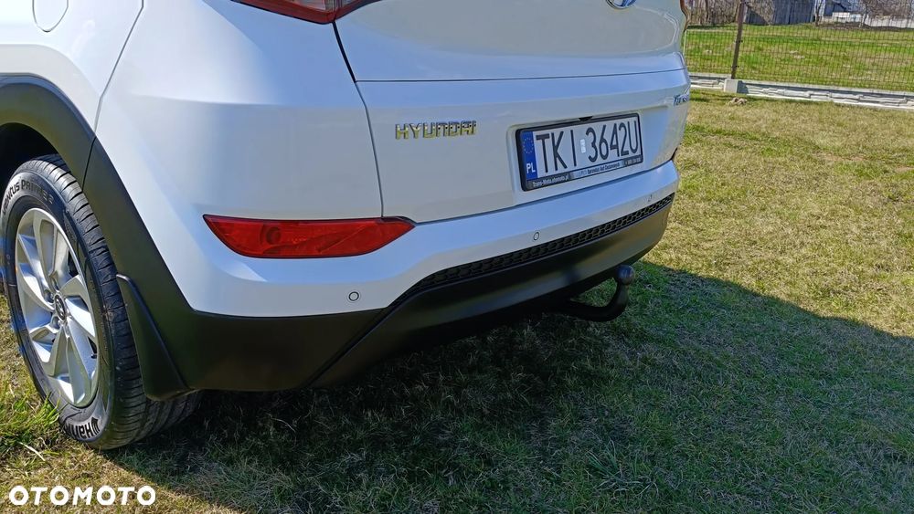 Hyundai Tucson 1.7 CRDI BlueDrive Style 2WD - 8