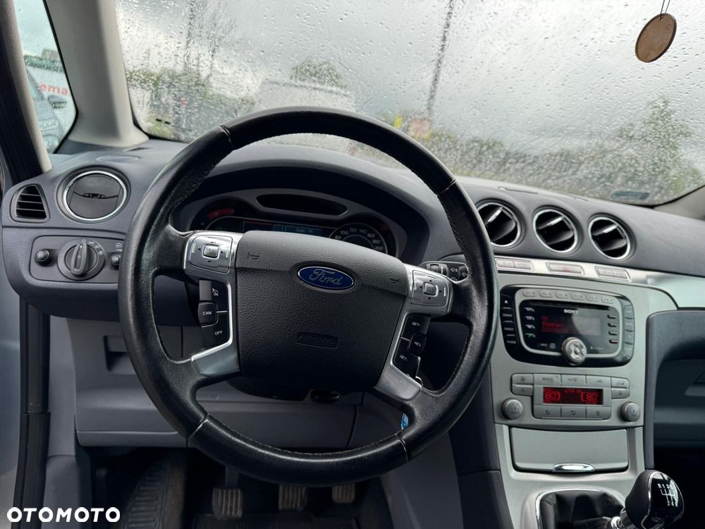 Ford Galaxy 2.0 TDCi Titanium - 12
