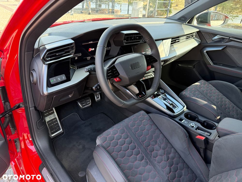 Audi RS3 Sportback TFSI Quattro S tronic - 11