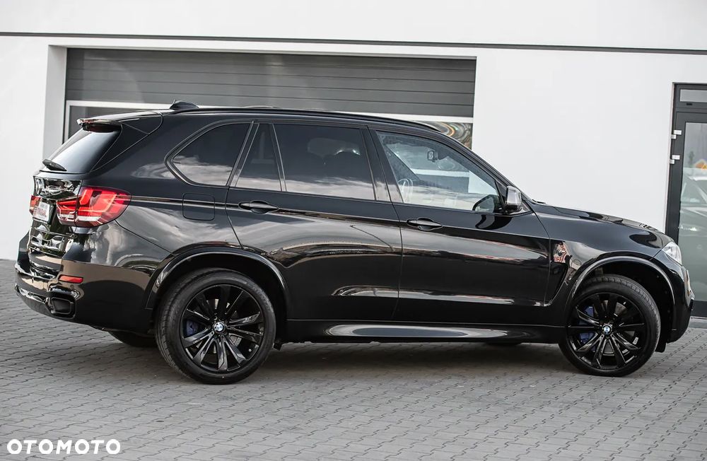BMW X5 M M50d Sport-Aut - 33