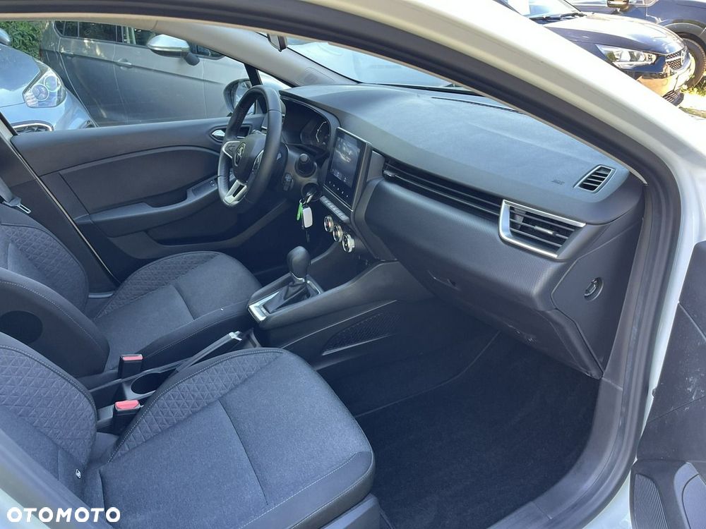 Renault Clio - 20