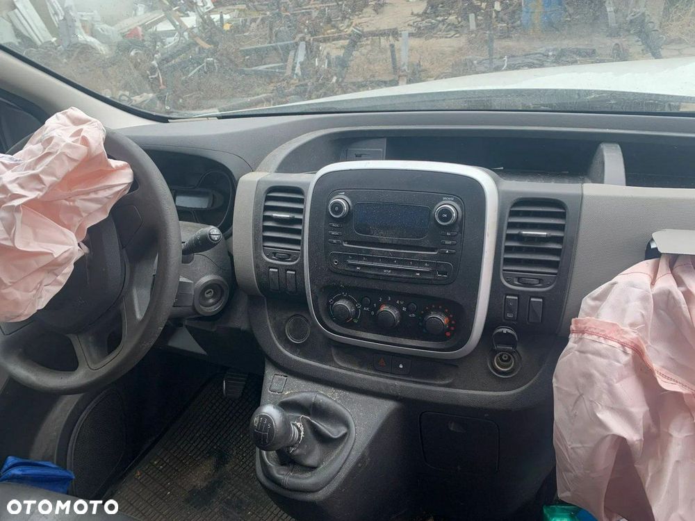 Nissan NV300 - 7