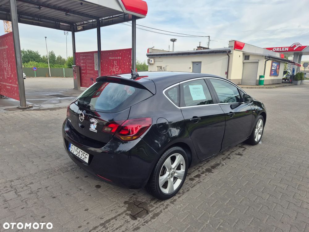 Opel Astra 1.6 Sport - 4