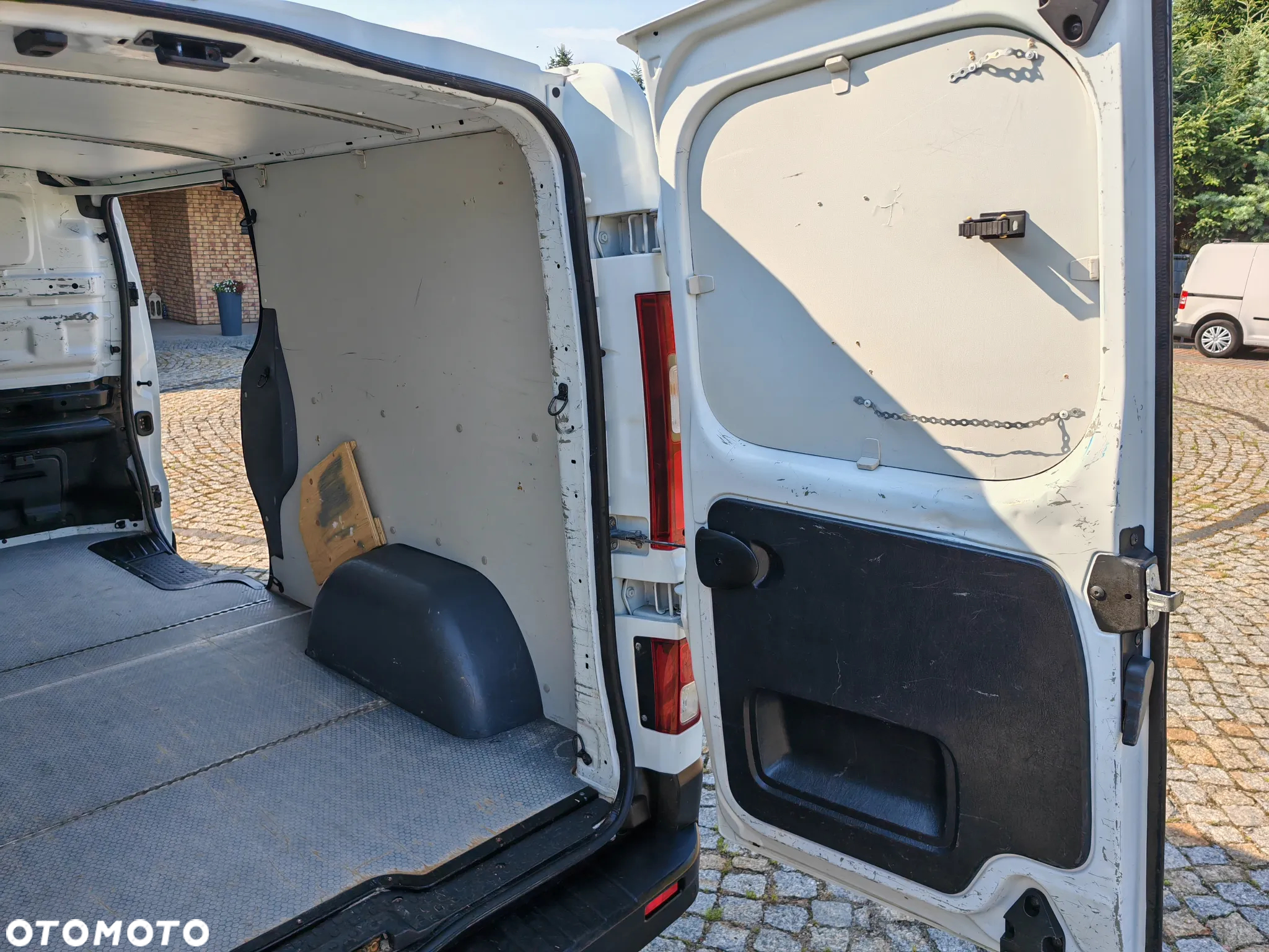 Renault TRAFIC - 31