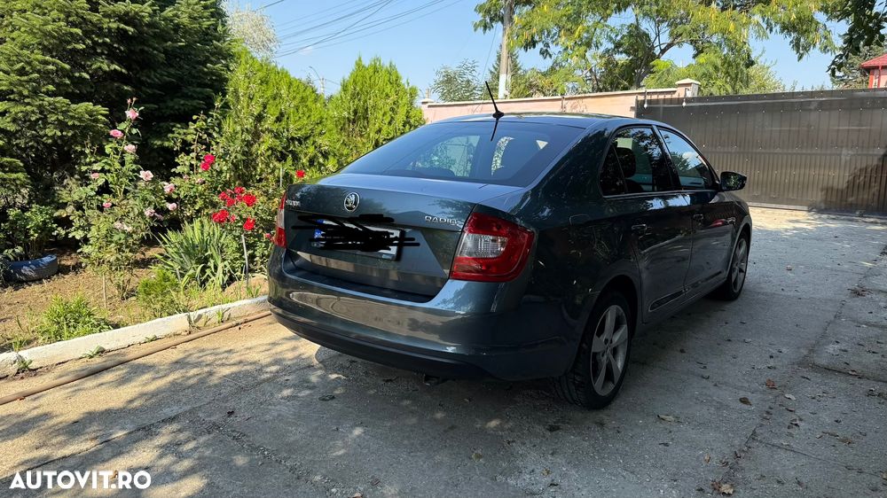 Skoda RAPID 1.4 TDI Style DSG - 10