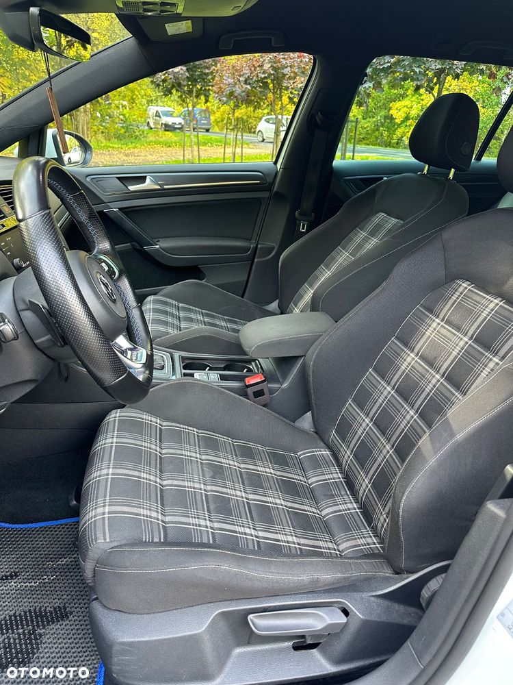 Volkswagen Golf Variant GTD 2.0 TDI SCR DSG - 11