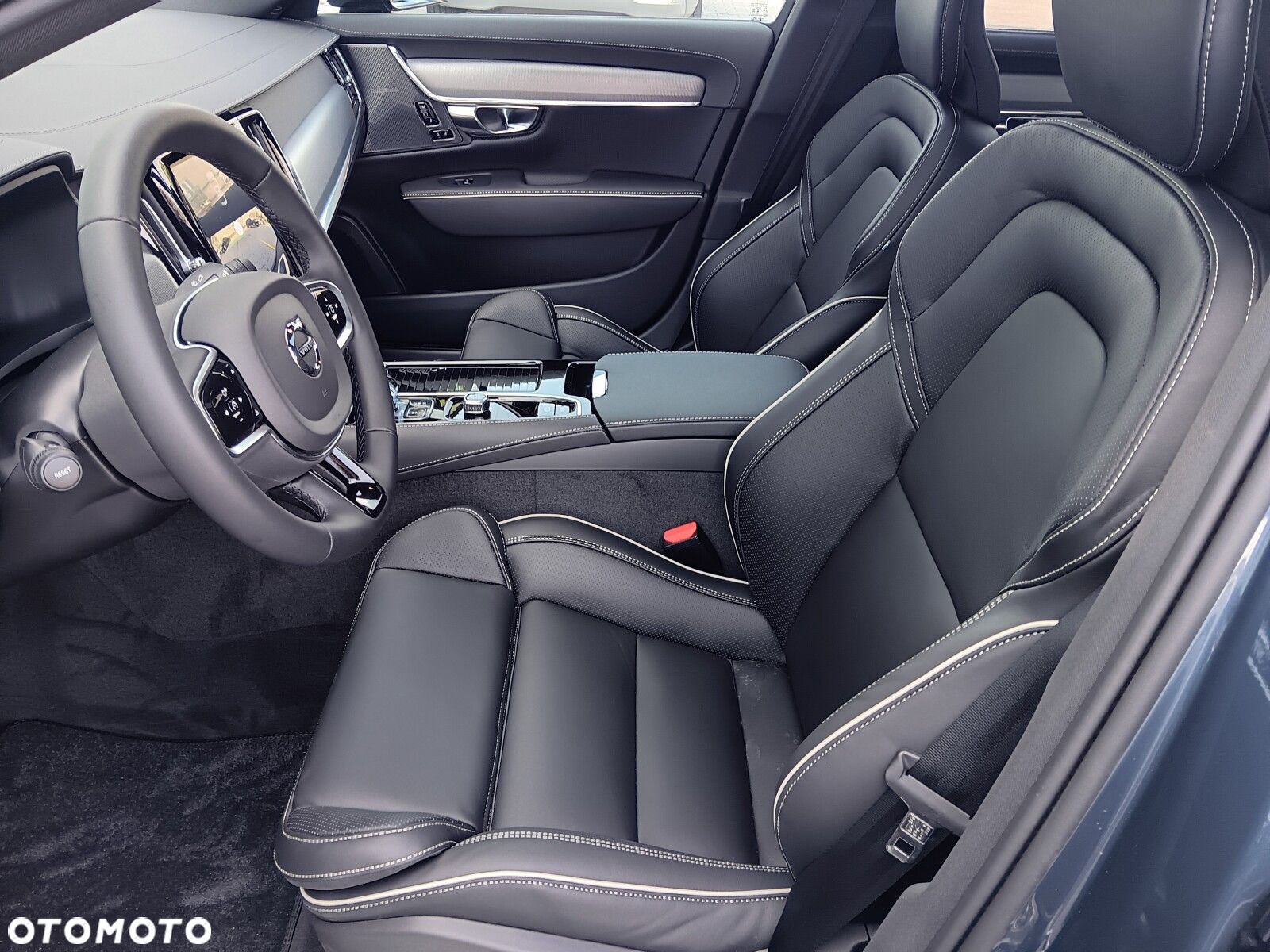 Volvo S90 - 15