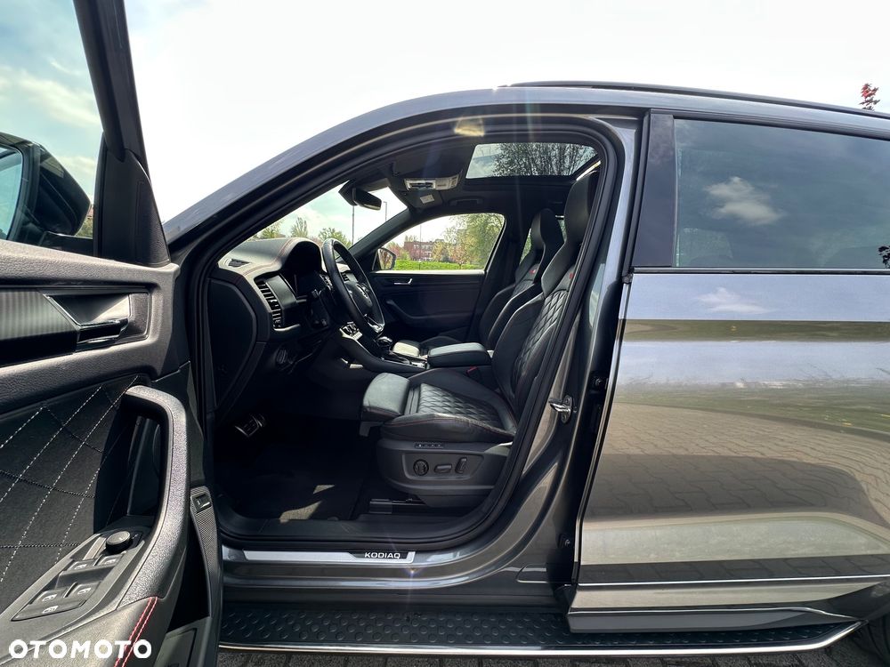 Skoda Kodiaq 2.0 TSI 4x4 DSG RS - 29