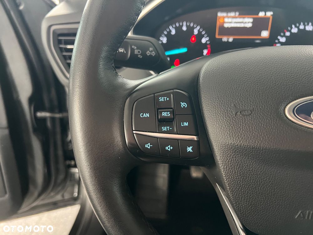 Ford Focus 1.0 EcoBoost mHEV Titanium - 24