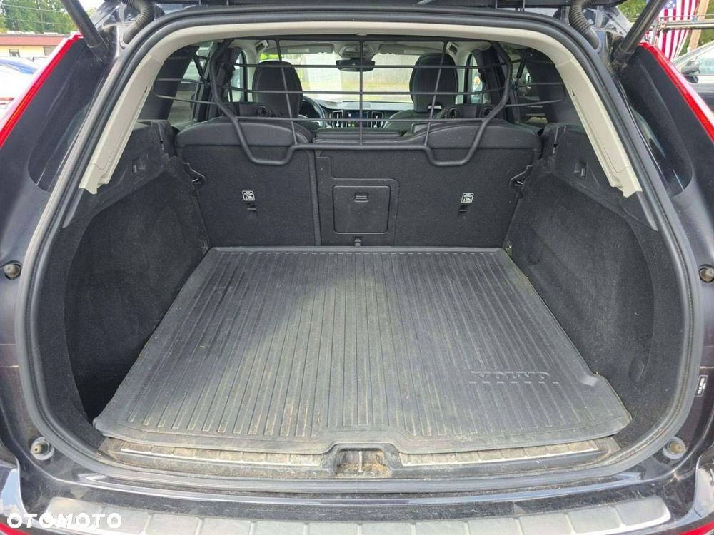 Volvo XC 60 B5 B AWD Inscription - 10