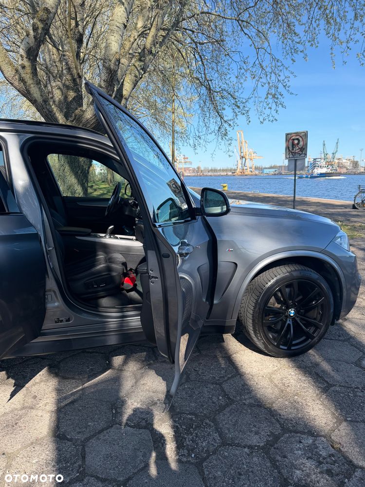 BMW X5 xDrive40d - 9