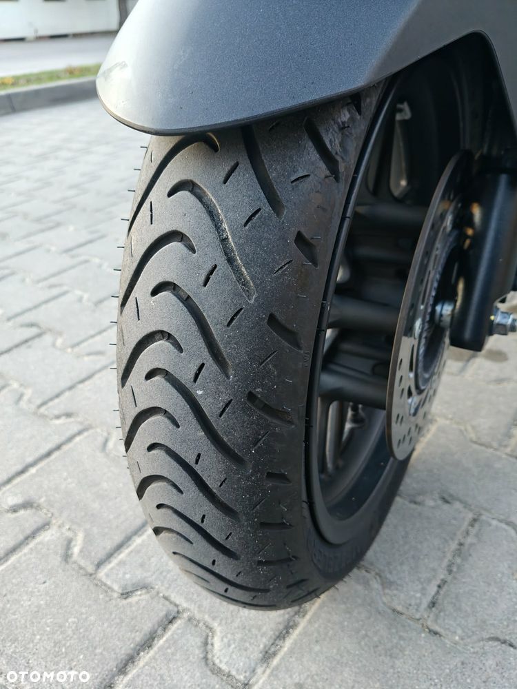 Honda NSS - 11