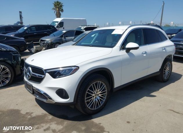 Mercedes-Benz GLC 300 4Matic 9G-TRONIC Avantgarde Advanced - 2