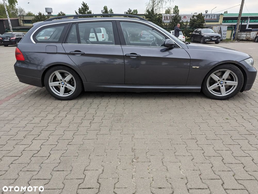 BMW Seria 3 - 1