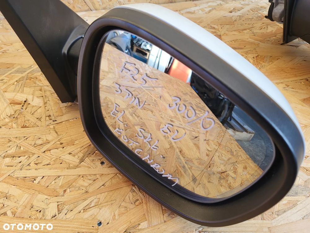 Bmw X3 F25 przedlift lusterko prawe  3pin EU 300/0 - 8