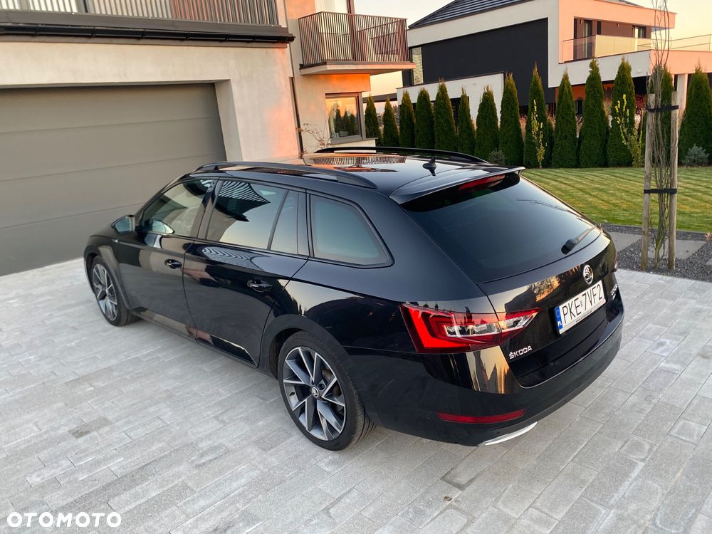 Skoda Superb 2.0 TDI 4x4 DSG SportLine - 2