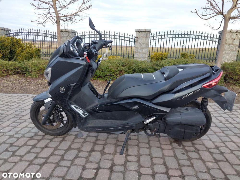 Yamaha X-max - 3