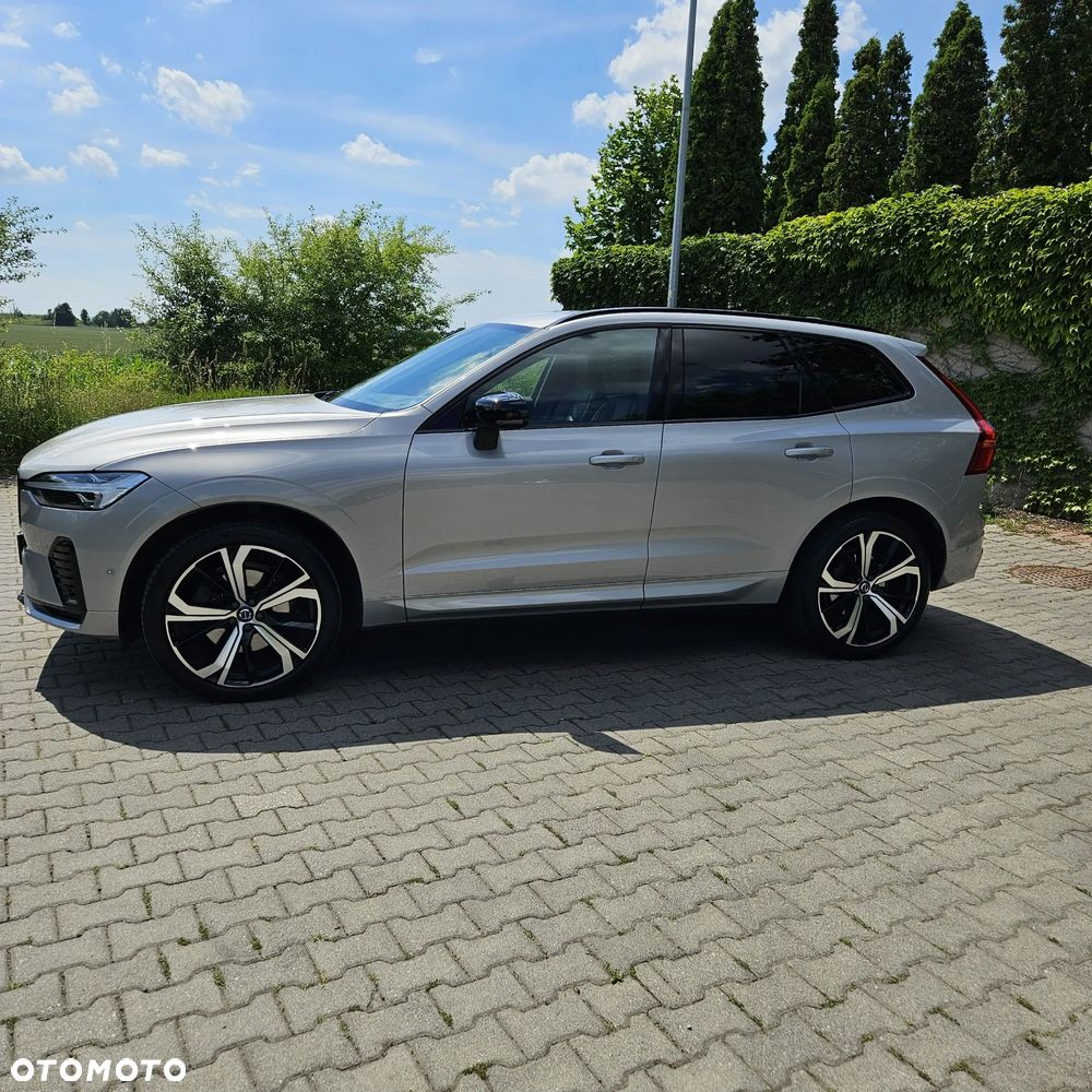 Volvo XC 60 B4 B Plus Dark - 5