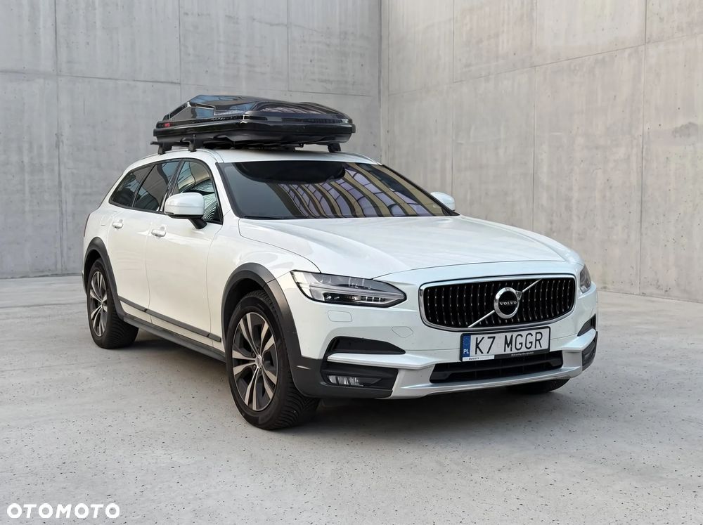 Volvo V90 Cross Country ver-d4-awd-geartronic-momentum-pro - 1
