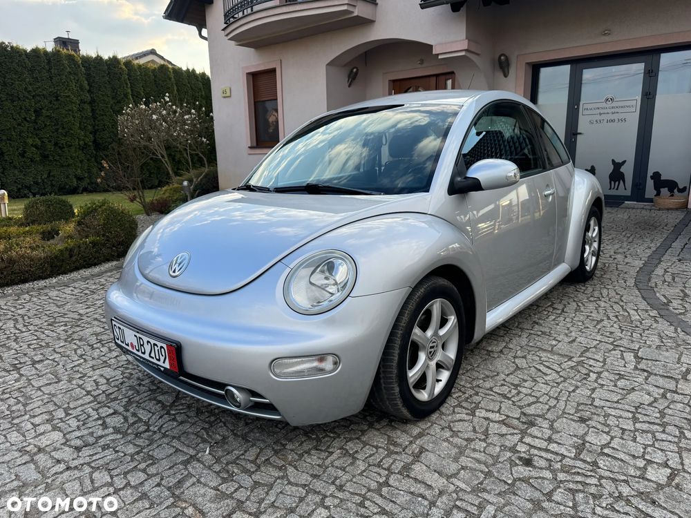 Volkswagen New Beetle 1.6 Arte - 1
