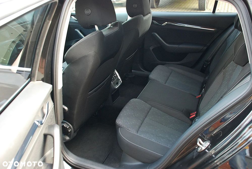 Skoda Octavia - 14