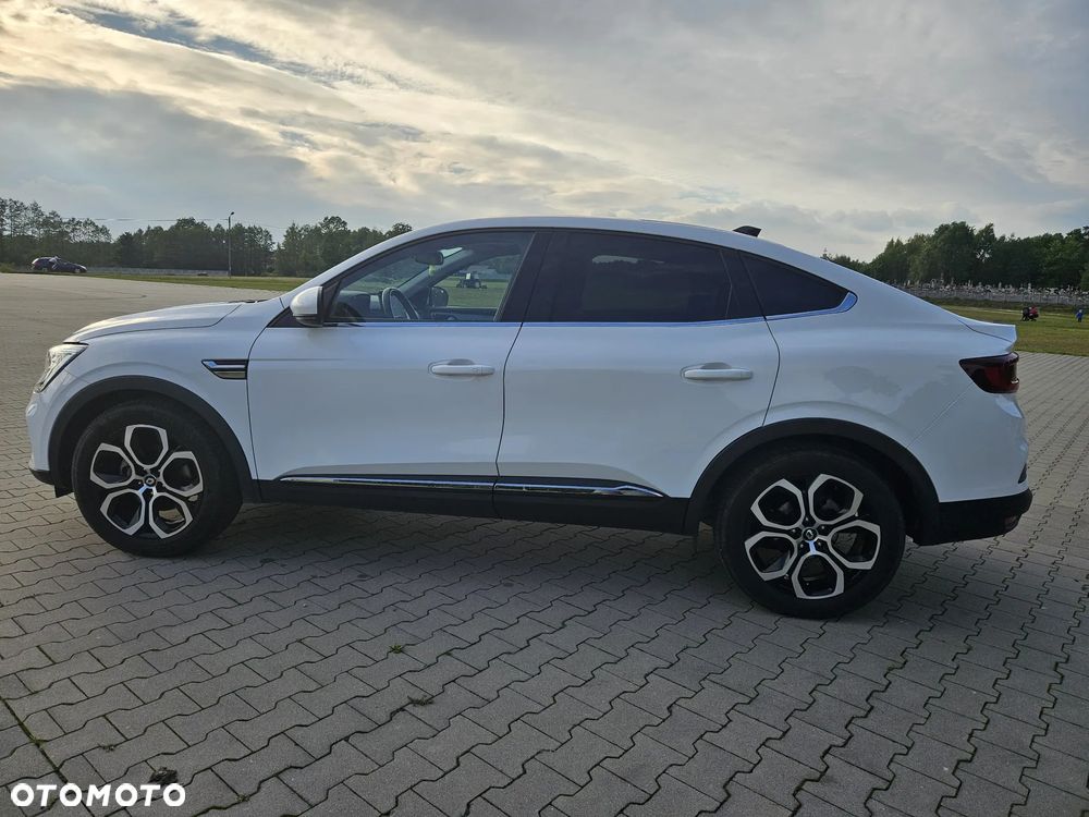 Renault Arkana 1.6 E-TECH Intens MMT - 3
