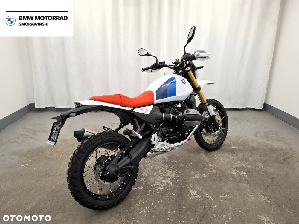 BMW R - 8