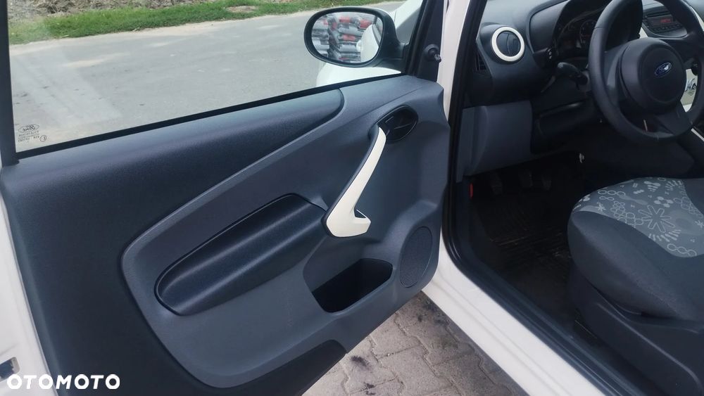 Ford KA 1.2 Start-Stopp-System Champions Edition - 14