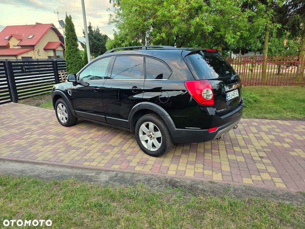 Chevrolet Captiva 2.0 d LS - 8