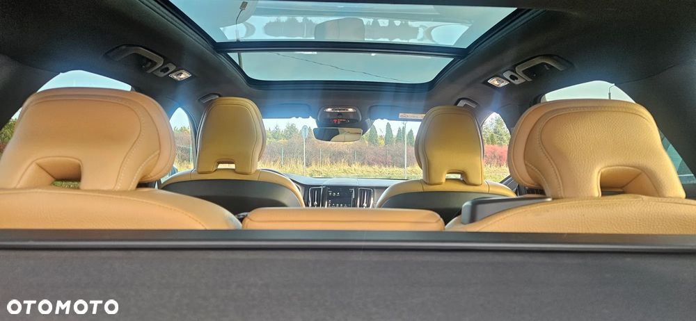 Volvo XC 60 T4 Inscription - 4