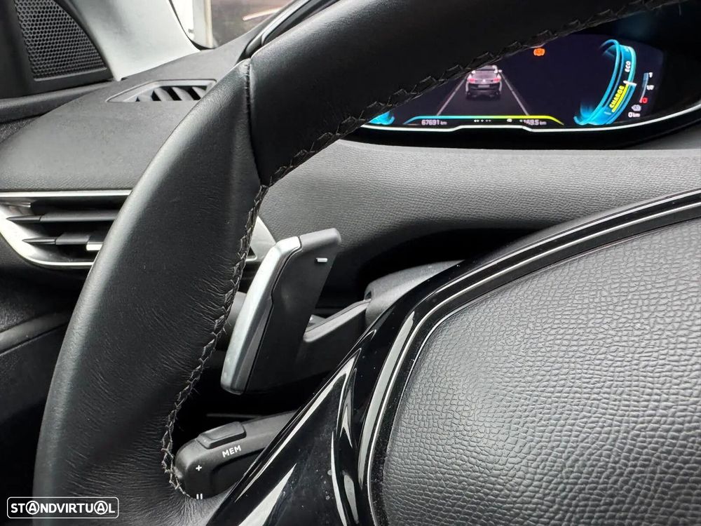 Peugeot 3008 1.6 Hybrid Allure Pack e-EAT8 - 27