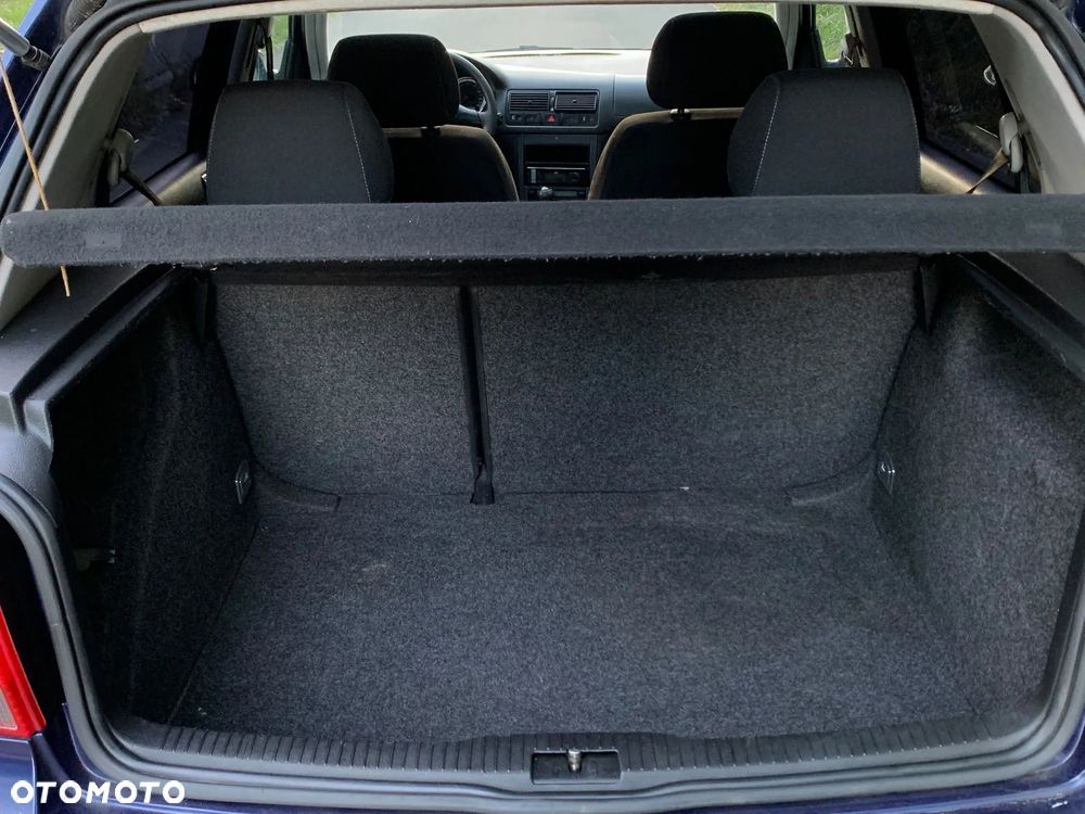 Volkswagen Golf - 17