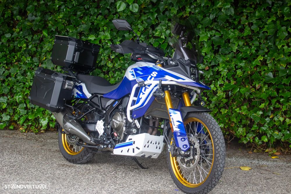 Suzuki DL Vstrom 800 DE - 1