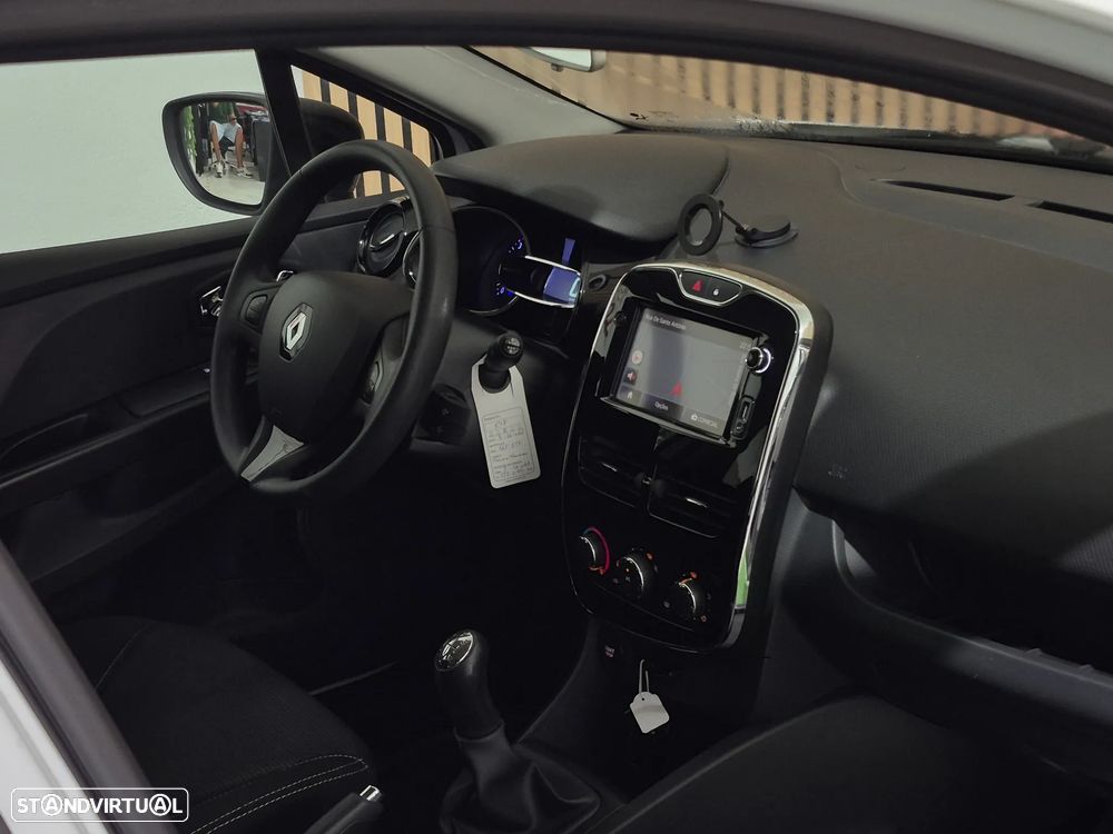 Renault Clio Sport Tourer 1.5 dCi Dynamique S - 21