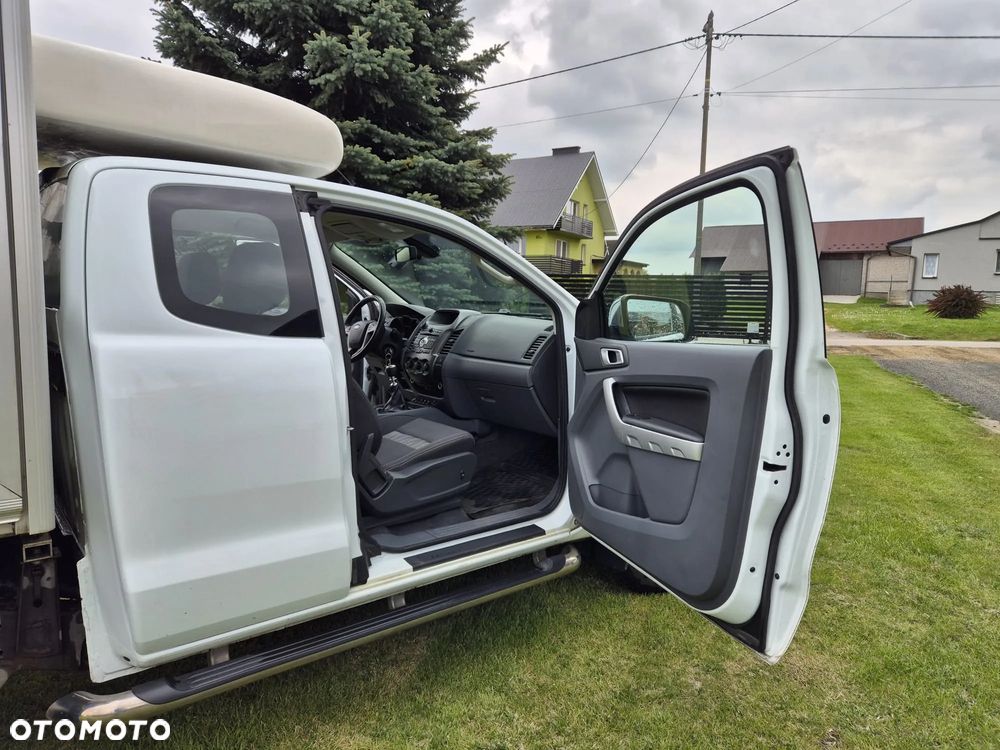 Ford Ranger 2.2 TDCi 4x4 DC XLT - 21