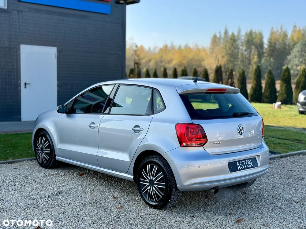 Volkswagen Polo 1.6 TDI Highline - 11