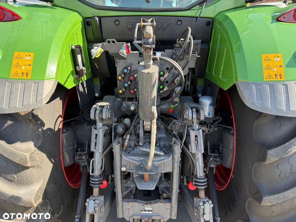Fendt 724 - 25