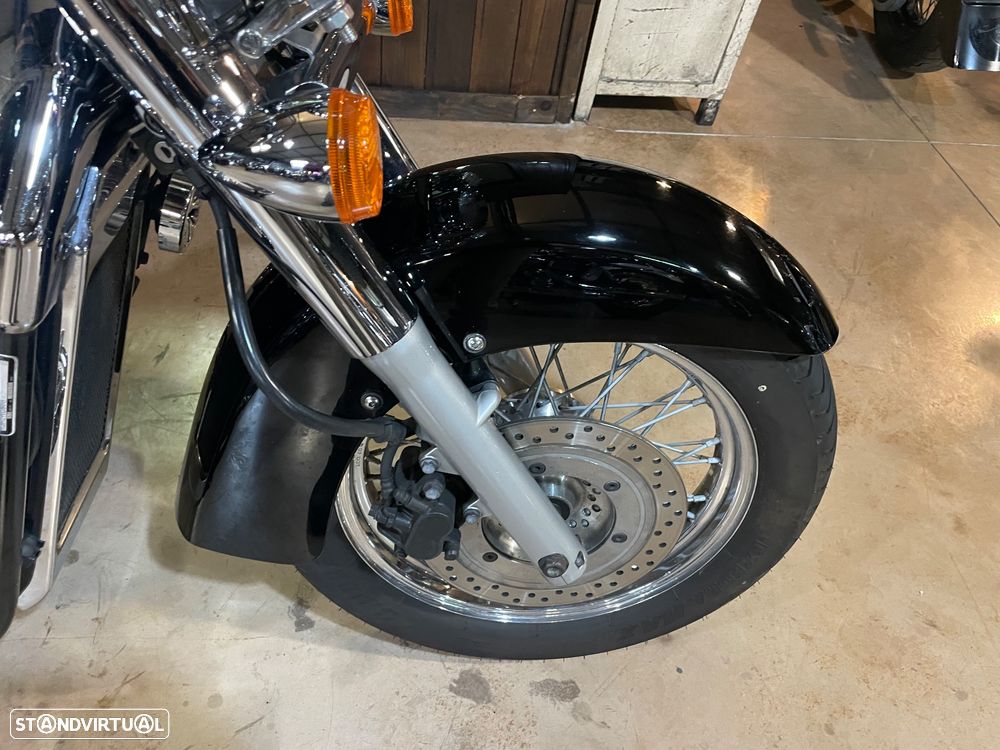 Honda Shadow 750 - 9