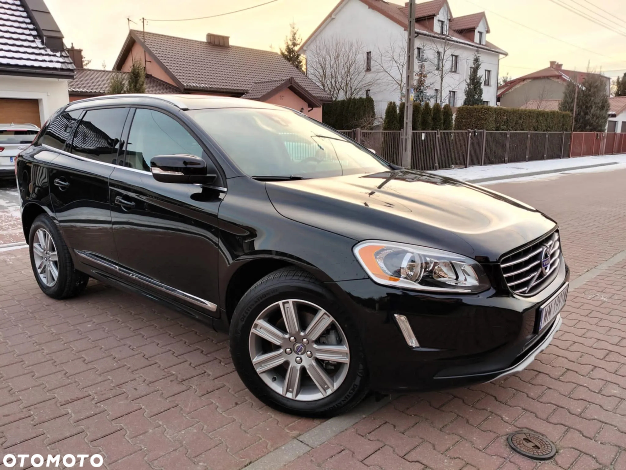 Volvo XC 60 - 4