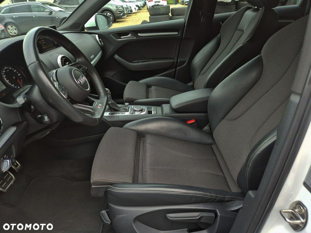 Audi A3 Sportback - 16