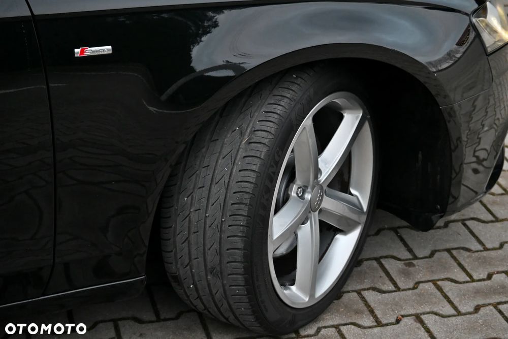 Audi A4 Avant 2.0 TDI DPF S line Sportpaket - 20