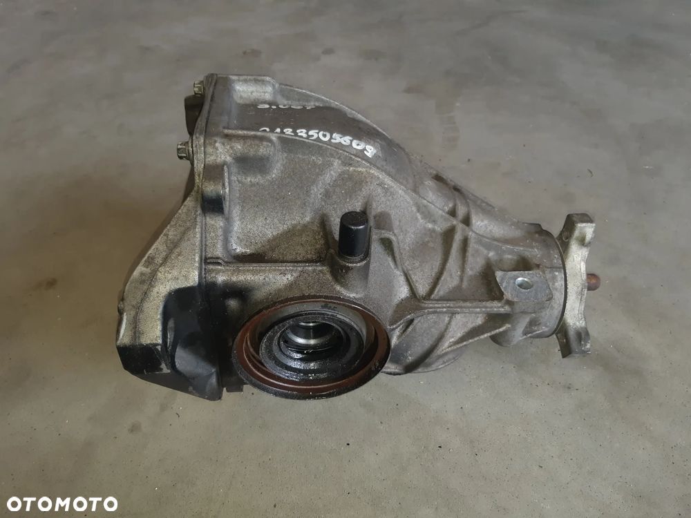 DYFER DYFERENCJAŁ MOST TYŁ MERCEDES W213 2.2 CDI 3.067 A2133505609 - 2