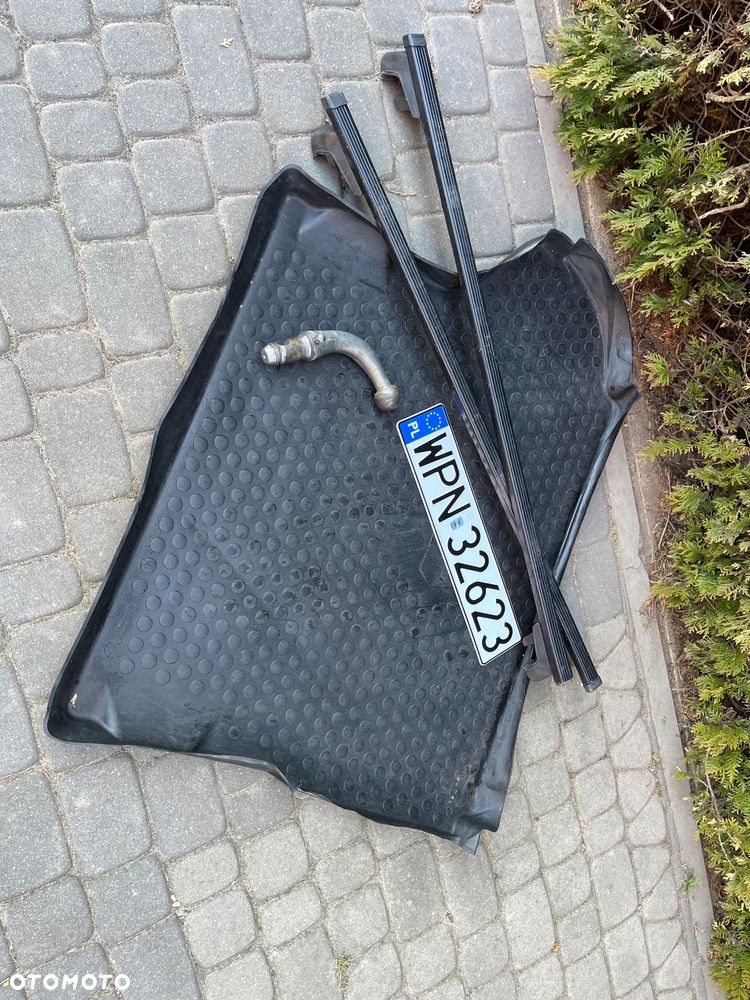 Mitsubishi Outlander 2.4 4WD CVT Intense - 21