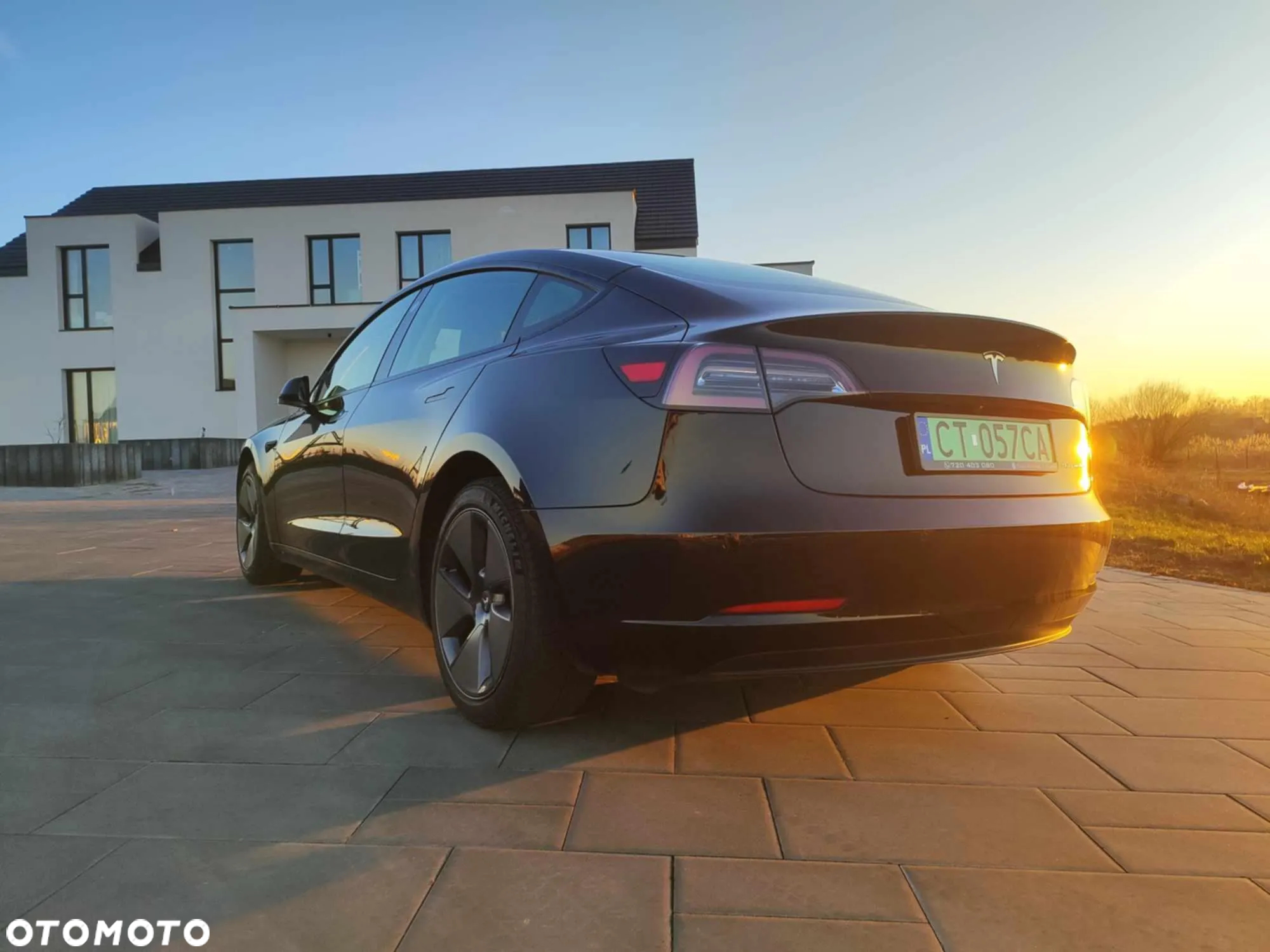 Tesla Model 3 Langstreckenbatterie Allradantrieb Dual Motor - 6