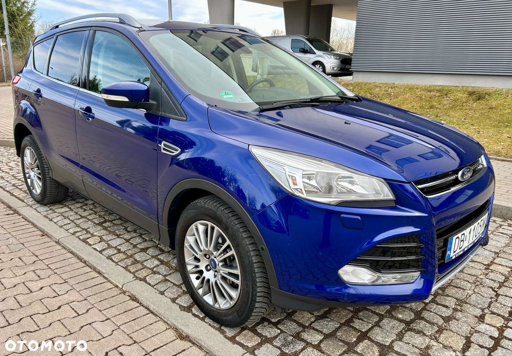 Ford Kuga 2.0 TDCi 2x4 Titanium - 5