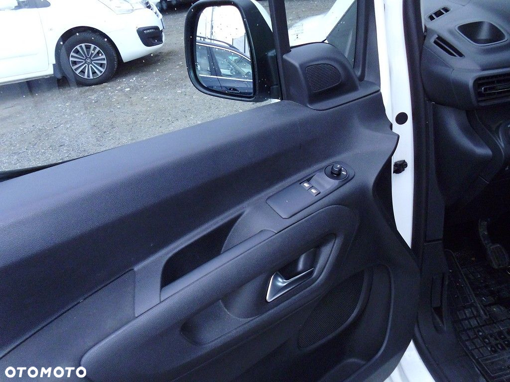 Opel Combo - 13