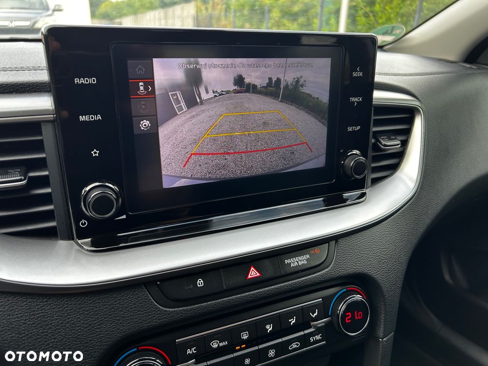 Kia Ceed 1.5 T-GDI OPF Vision - 25